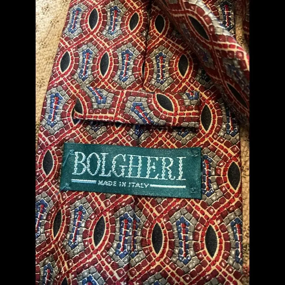 Elegant Bolgheri Italian Silk Tie - Red and Blue Pattern